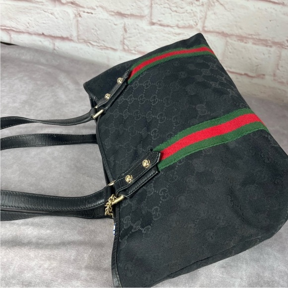 Gucci bag and matching clutch available - Picture 9 of 10